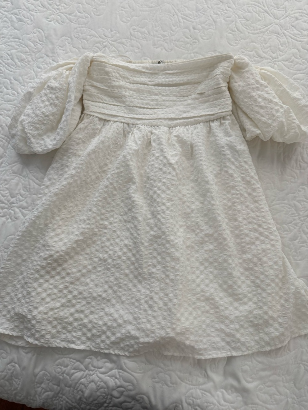 Abercrombie & Fitch White Textured Puff-Sleeve Mini Dress S Petite NWT